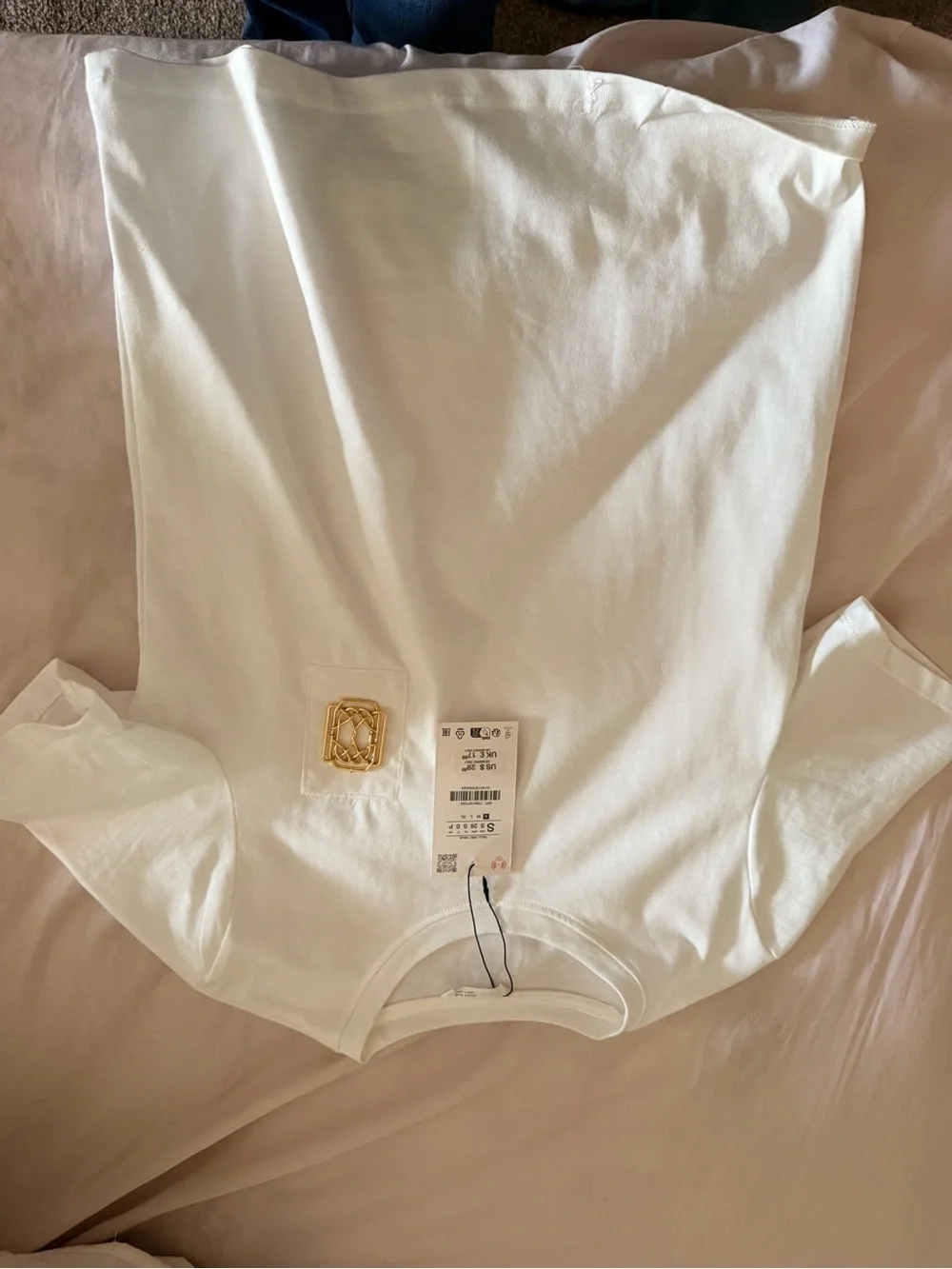 Zara White Short Sleeve Tee with Gold Decorative Patch